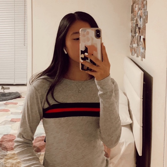 Brandy Melville Longsleeve - Picture 4 of 4